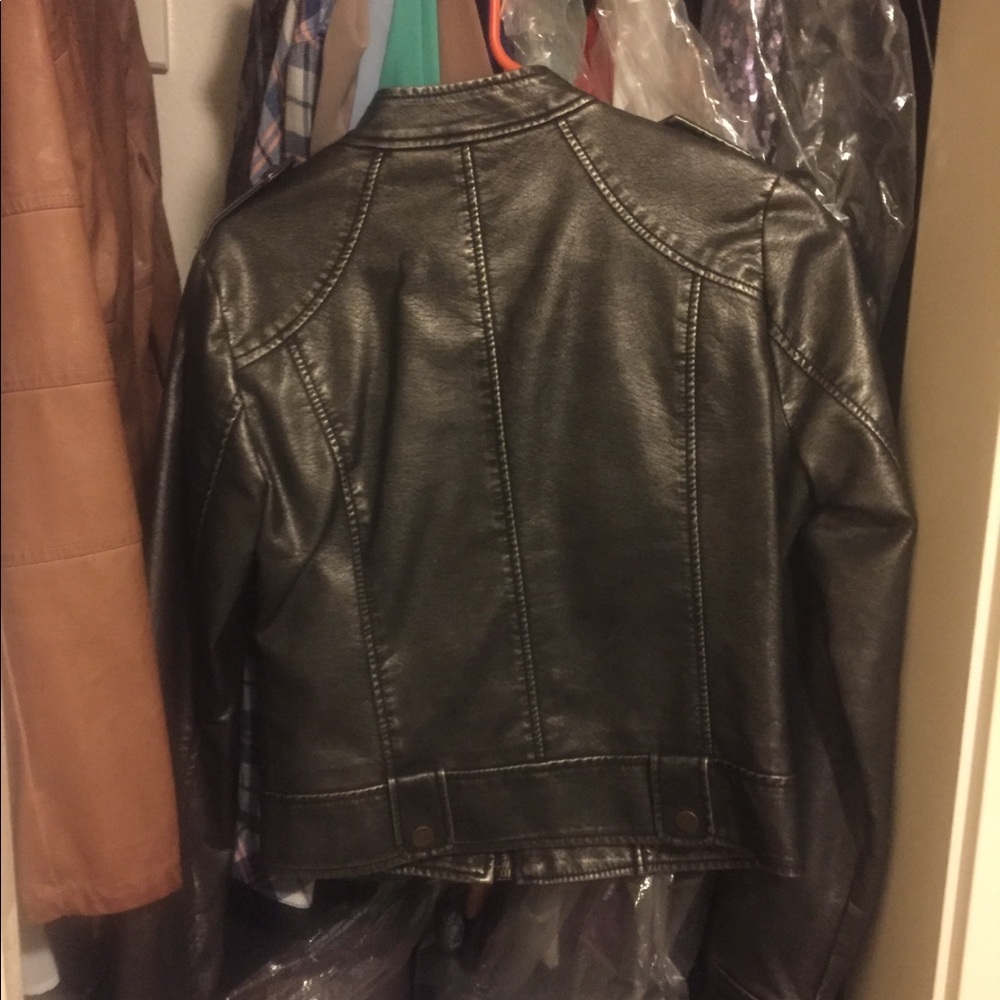 Forever 21 Jacket - Picture 2 of 3